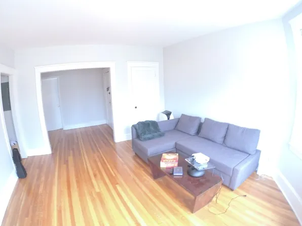 230 Freeman St #6, Brookline, MA 02446