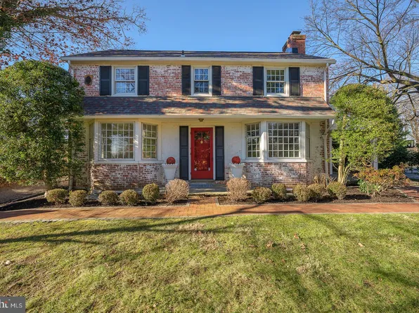 266 Marple Rd, Broomall, PA 19008