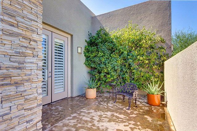 2nd image of 36397 Dali Dr