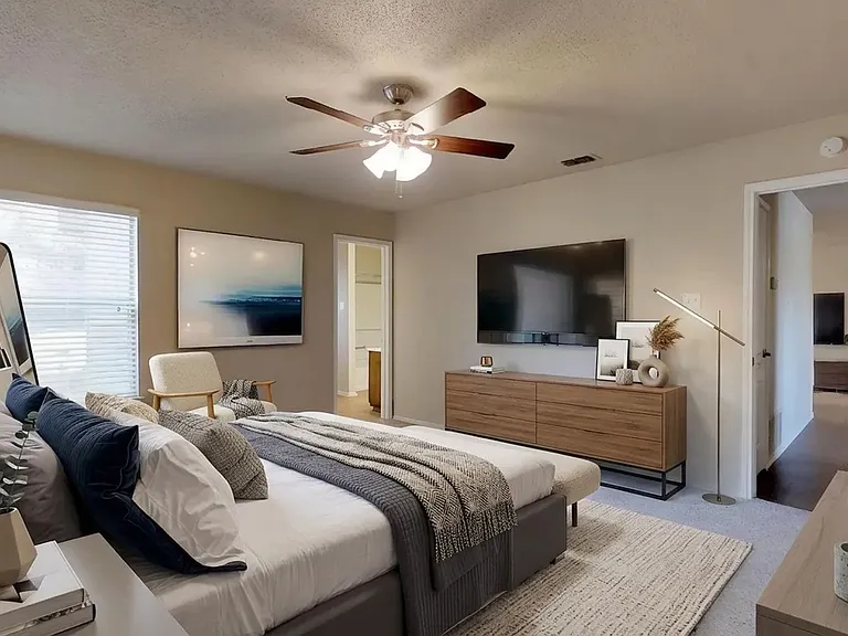 Country View Apartments — Photo 53