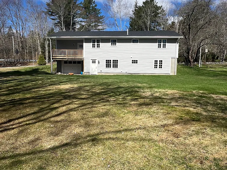 157 Middle Rd — Photo 20