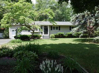 19 Angela Rd, Framingham, MA 01701