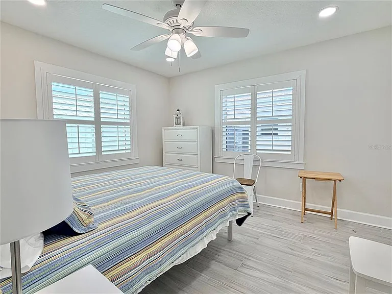 144 Coral Ave — Photo 39