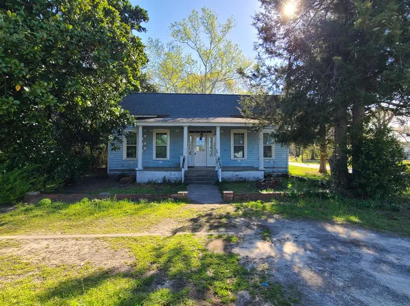 160 Depot Ave NE, Salley, SC 29137