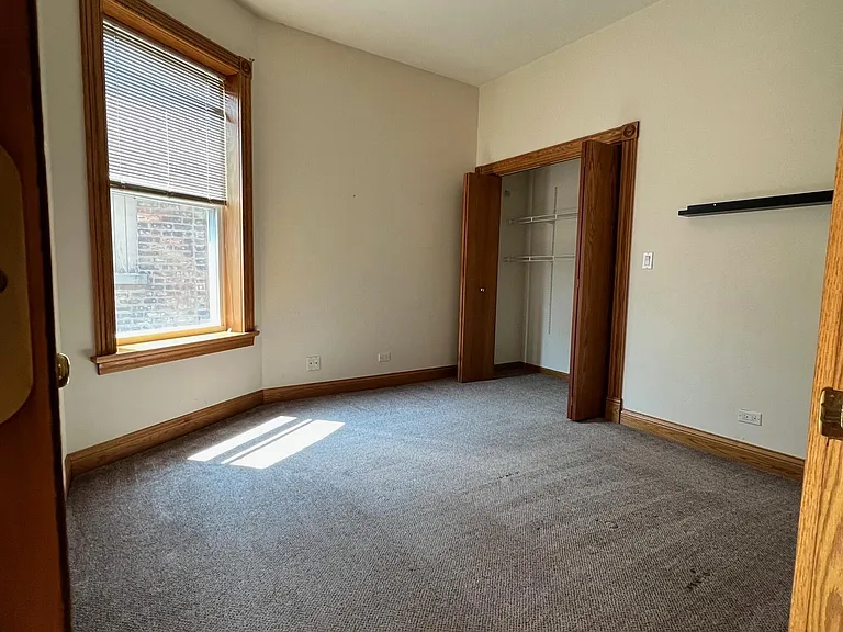 1241 W Addison St #2 — Photo 15