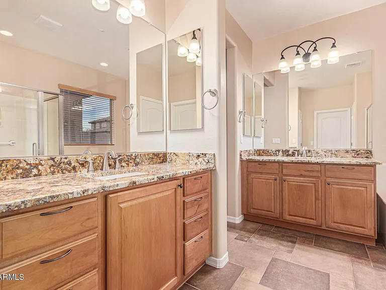 9058 W Redbird Rd — Photo 18
