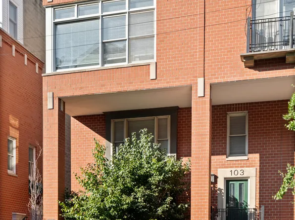 2843 N Lincoln Ave APT 103, Chicago, IL 60657