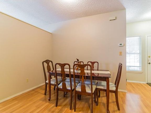 5th image of 921 Ponderosa Pine Ct #1
