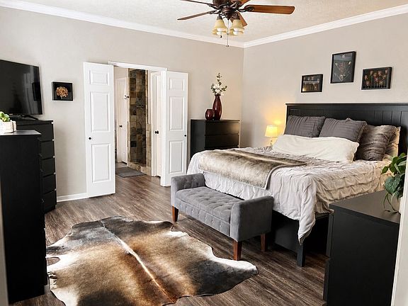 5th image of 10923 Hickory Tree Ct
