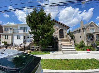 1621 Bayshore Ave #1, Bronx, NY 10465