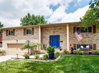 2501 Bending Willow Dr, Dayton, OH 45440