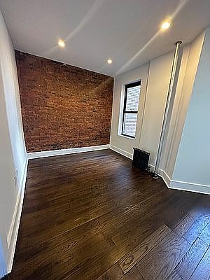 3rd image of 432 W 163rd St #25A