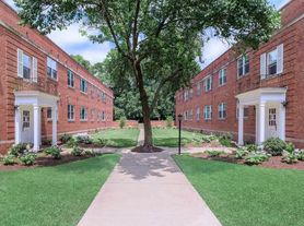 Riviera Manor, 2 Bedroom 1 Bath