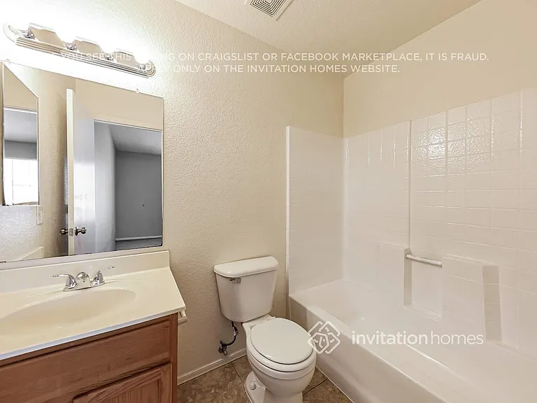 7801 N 44th Dr #1108 — Photo 16
