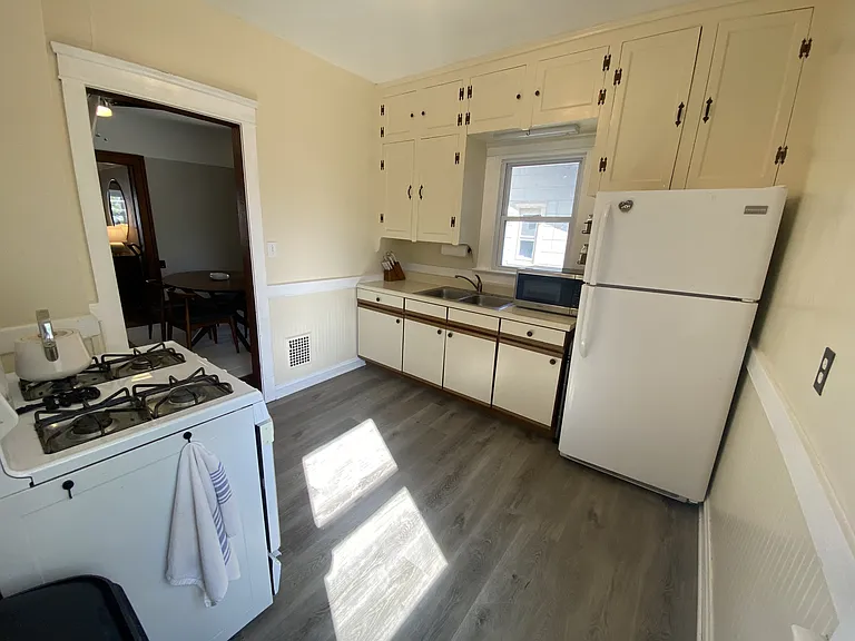 1575 Orchard Grove Ave #2 — Photo 9