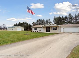 245 S Kane Rd, Webberville, MI 48892