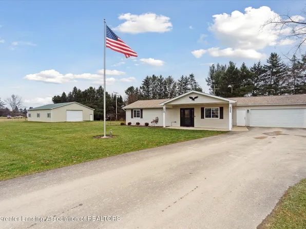 245 S Kane Rd, Webberville, MI 48892