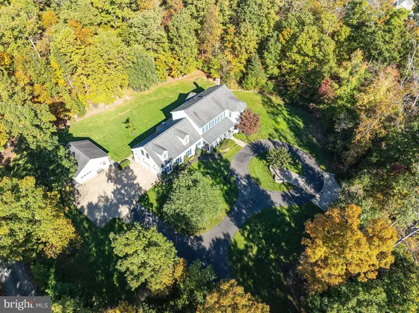 11851 Meadow Green Ct, Nokesville, VA 20181