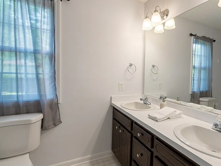 433 Kellywood Ct — Photo 13