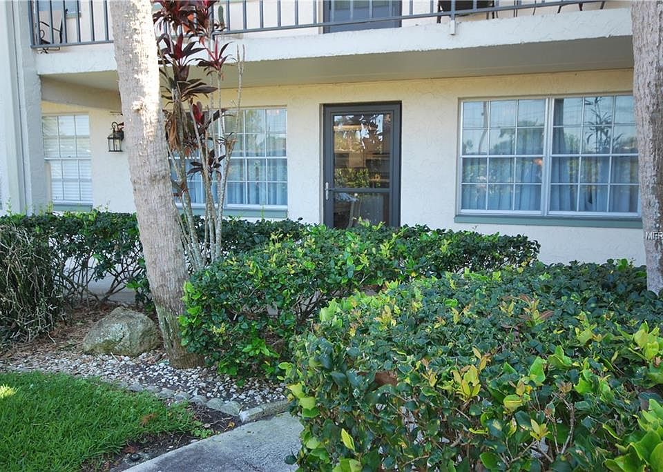 1st image of 11700 Park Blvd APT 109
