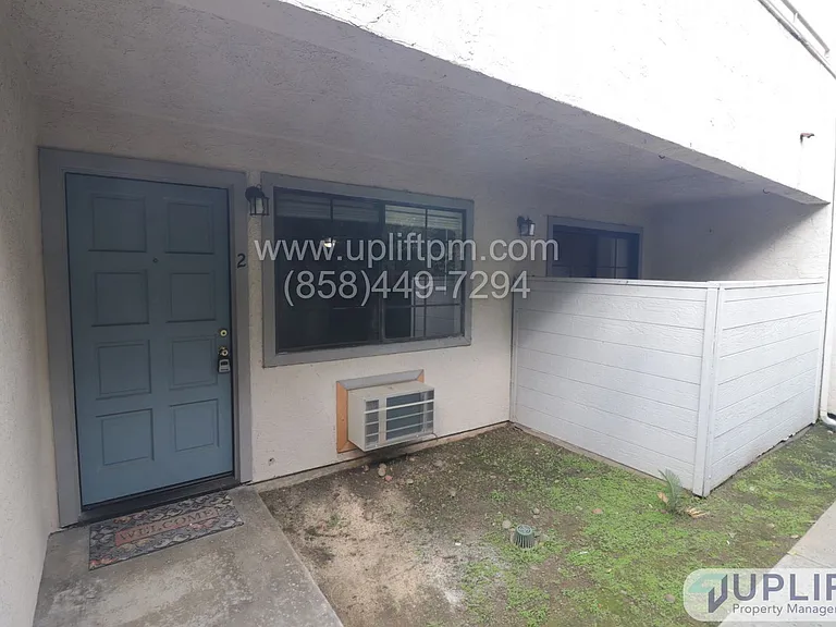 148 4th Ave #2 — Photo 2