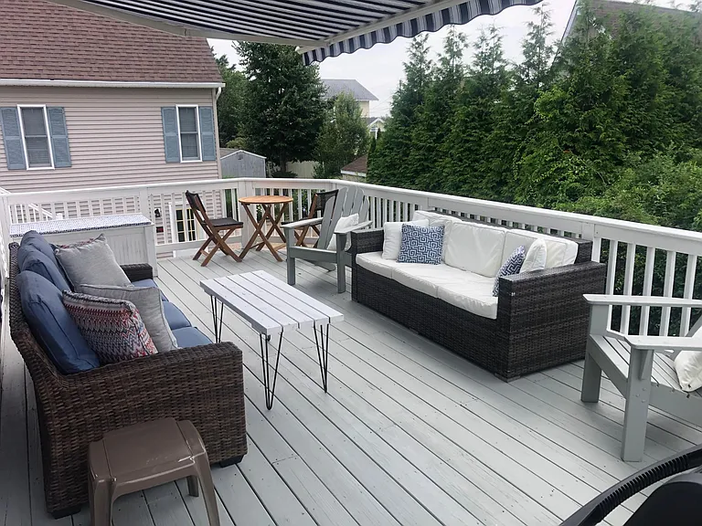 Deck