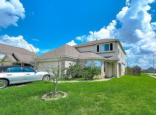 15802 Pin Oak Ridge St, Houston, TX 77073