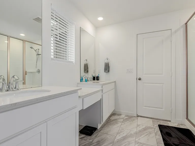 870 Mosquito Ct — Photo 13