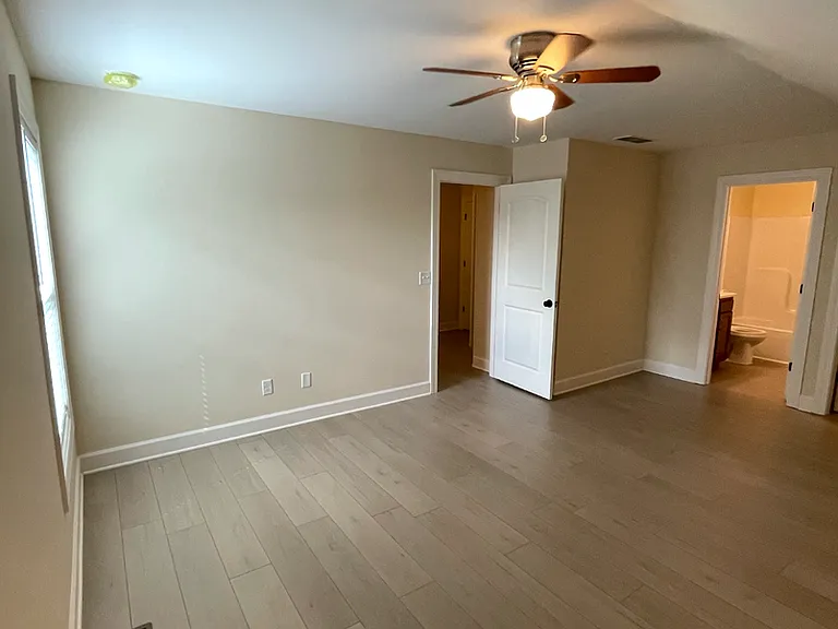 624 Golfview Dr — Photo 6