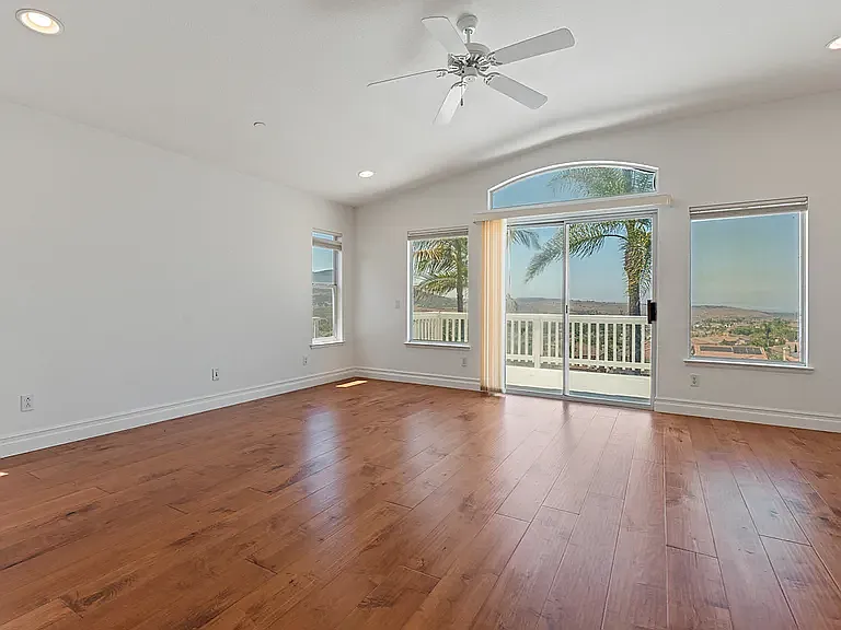 16375 Alipaz Ct — Photo 29