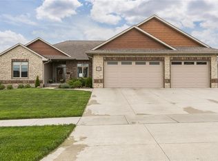 314 Linden Ln, Tiffin, IA 52340