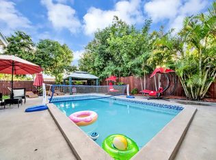 4310 Applecrest Dr, Palm Beach Gardens, FL 33410