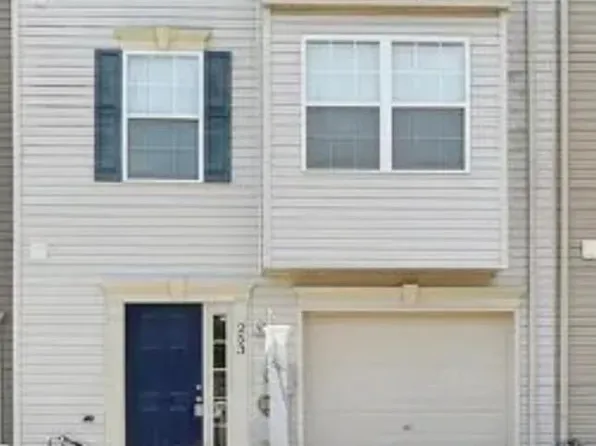 253 Country Ridge Dr, Red Lion, PA 17356