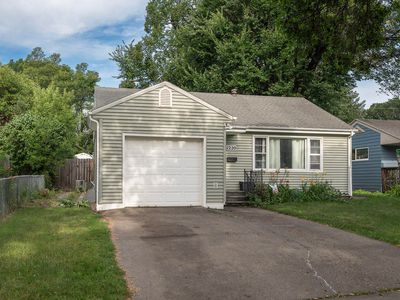 1220 N 16th St, Bismarck, ND, 58501
