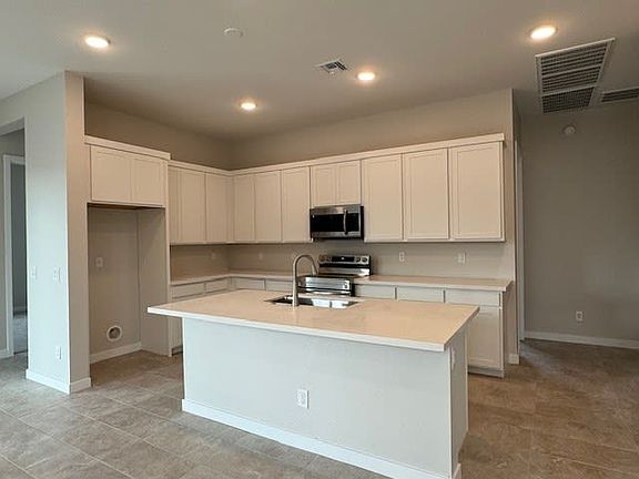 4th image of 7009 E Brushy Bill Rd