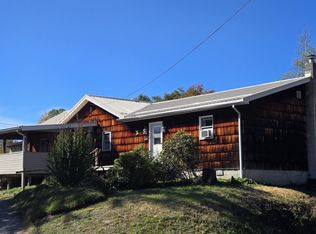 7419 Union Rd, Philippi, WV 26416