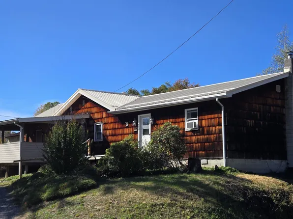 7419 Union Rd, Philippi, WV 26416