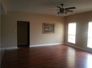 7112 Pinehurst Dr, Ocean Springs, MS 39564