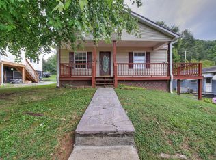 916 Nave St, Elizabethton, TN 37643