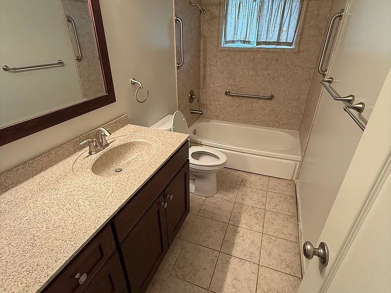 6542 Teller St — Photo 15