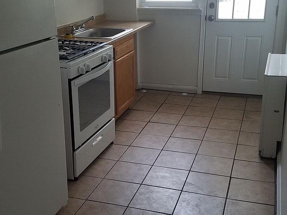 4th image of 2919 Liberty Pkwy