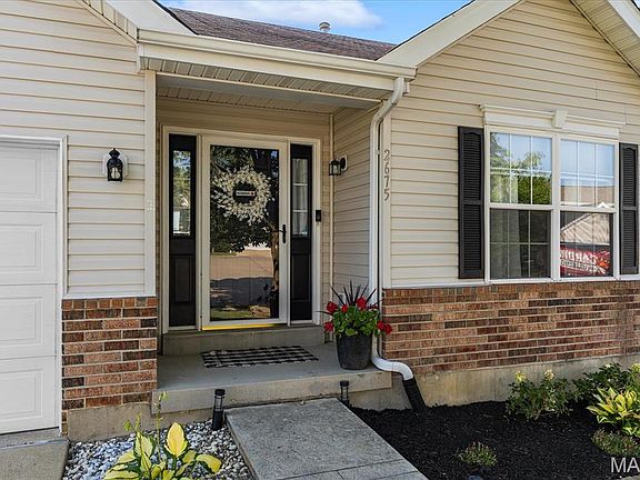 2nd image of 2675 Brookrun Dr