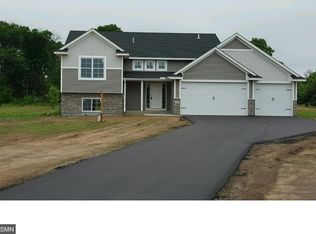 4672 236th Ln NE, East Bethel, MN 55011