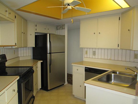 4th image of 1 Oceans West Blvd APT 3B1