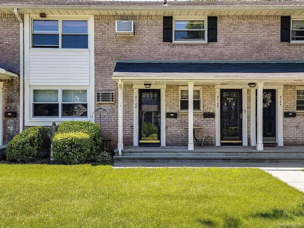 8168 Langdale Street #263A, New Hyde Park, NY 11040