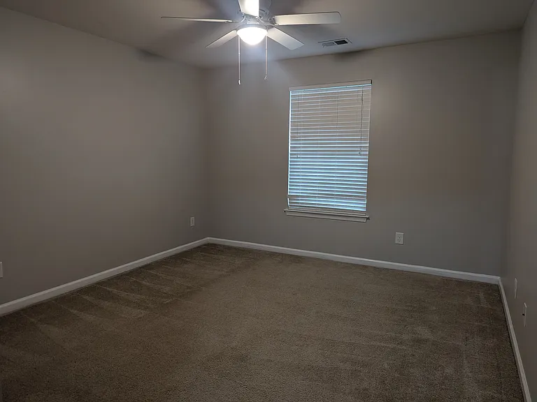 Bedroom #2 upstairs (not pictured, new carpet) - aprox 14' x 11.5'