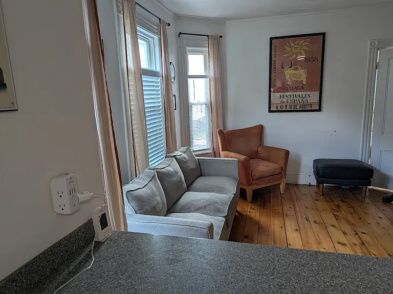 13 Hammond St #1 — Photo 7