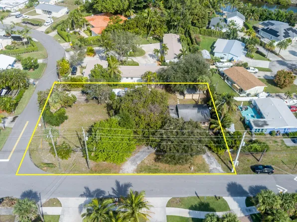 2609 Richard Road, West Palm Beach, FL 33403