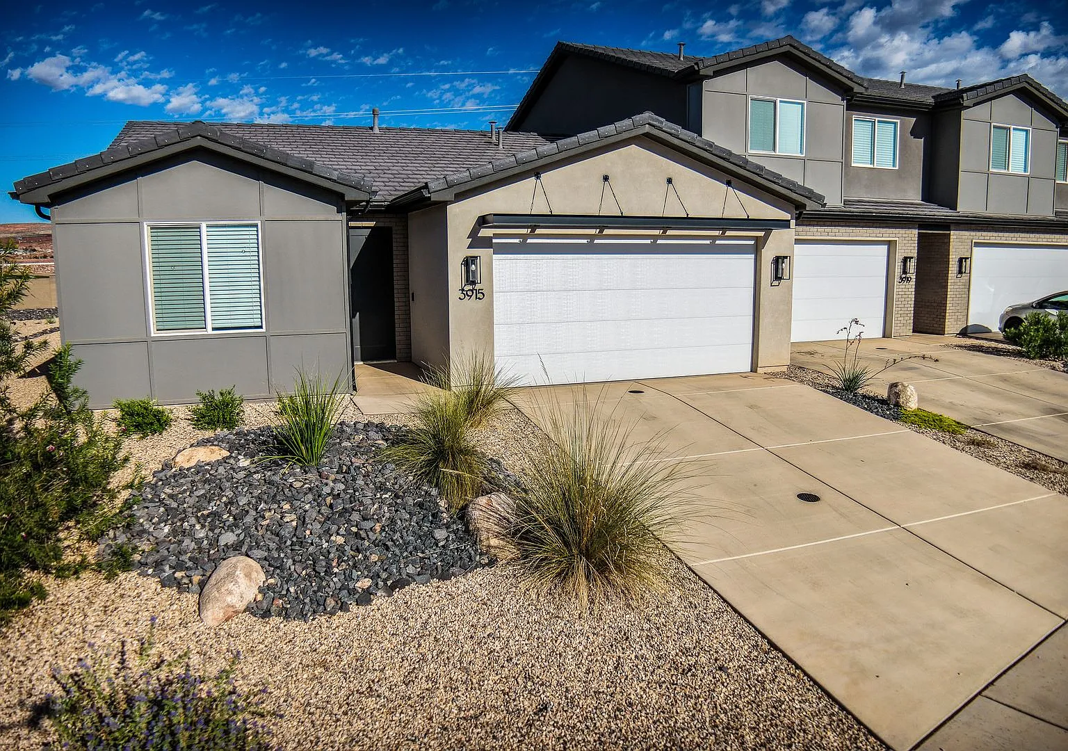 3 Bed, 2 Bath, 2 Car Garage single level — Photo 1