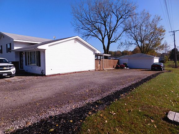2nd image of 615 N 7th St